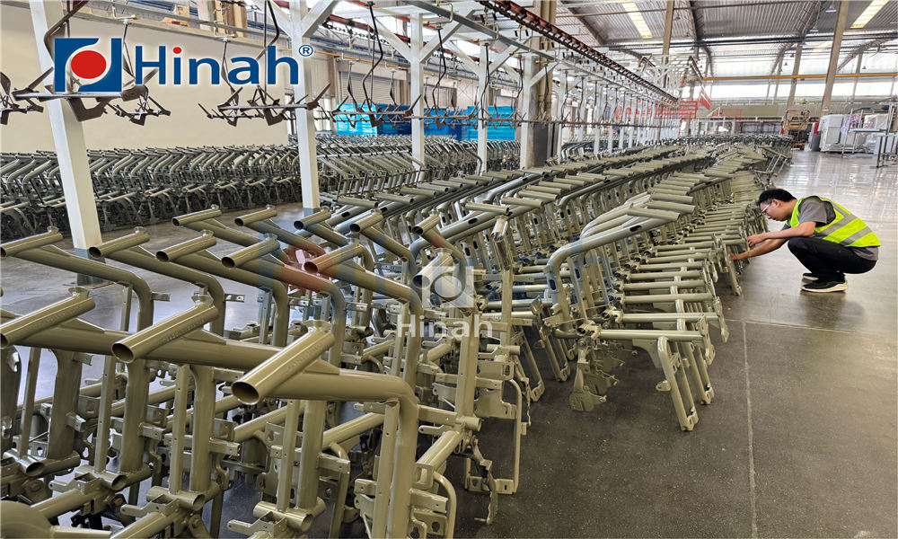 Powder_Coating_line_For_Traffic_Facilities_(6).jpg