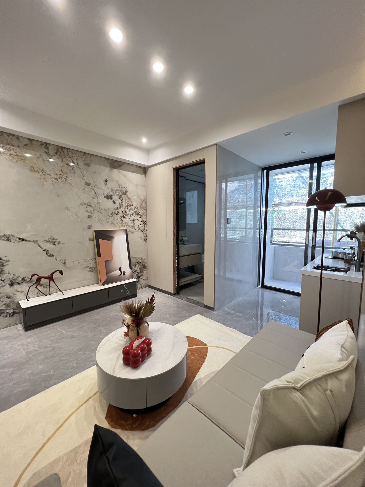 宝安兴东豪丽华庭,兴东地铁口300米,总价98万/套起,精装交楼!