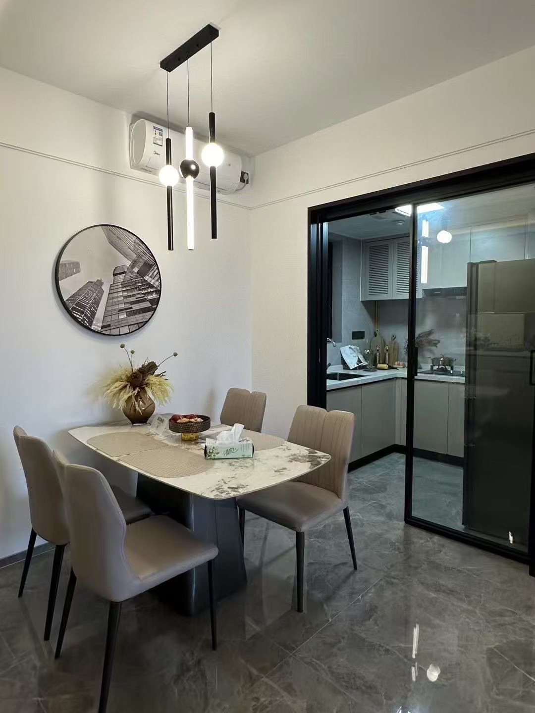 坂田豪宅楼盘花园社区地铁口华为站、雪象站600米 分期5到7年!