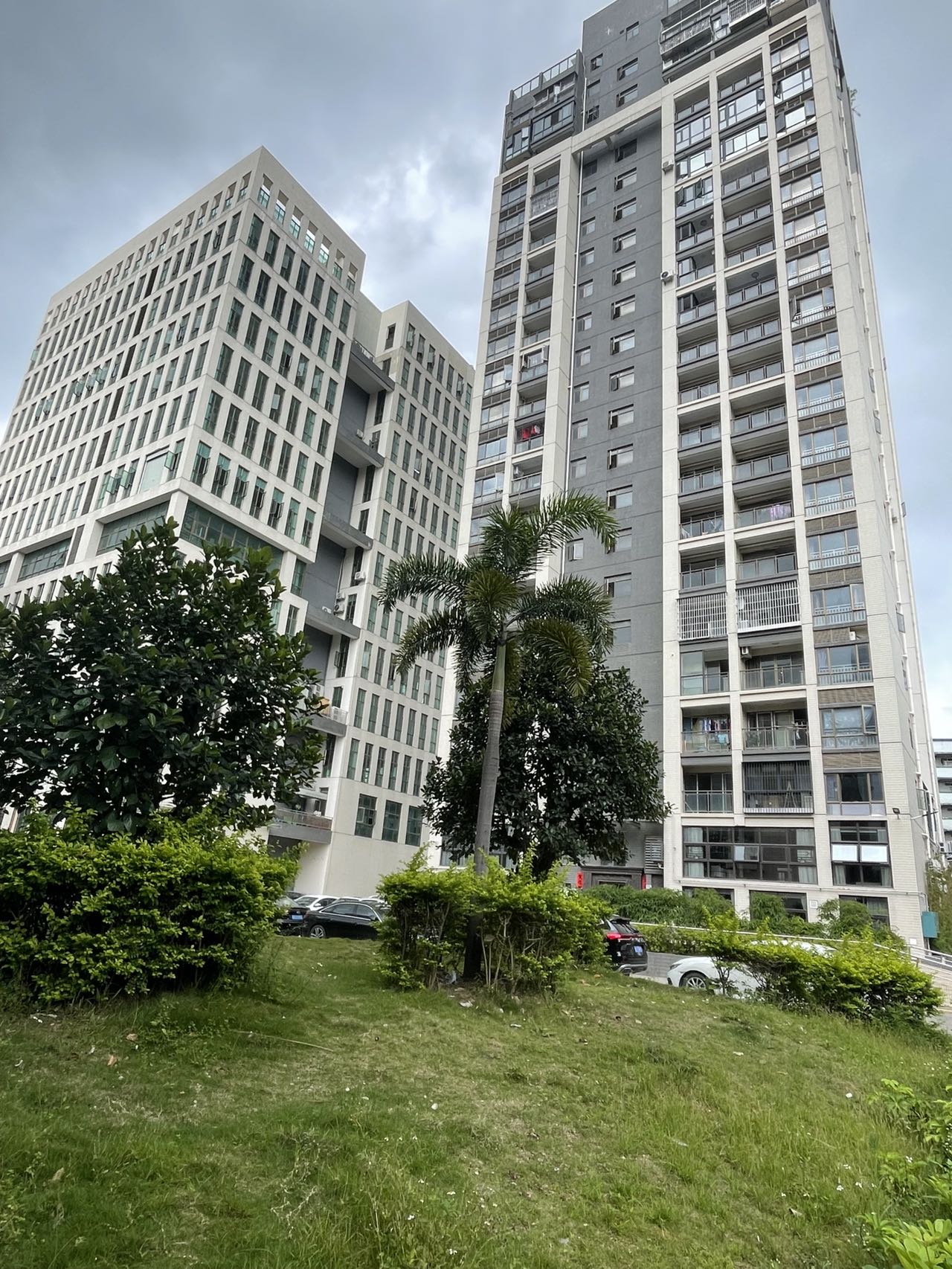 龙岗平湖万达旁统建楼四栋小区房首付5成分期5年