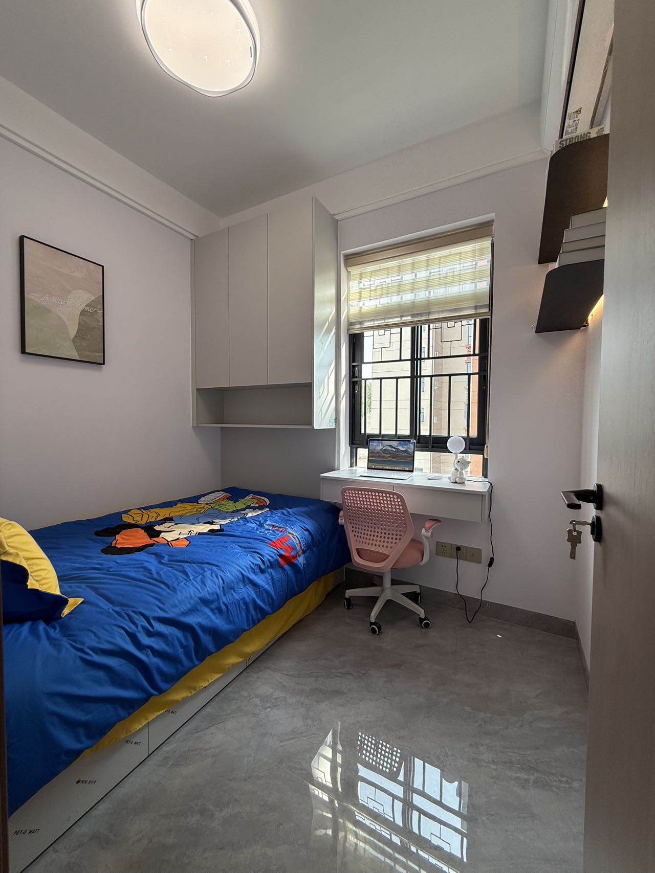 龙华八栋统建楼84-140平地铁4号线地铁口300米双层地下停场