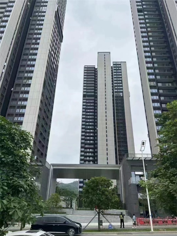 光明7栋大型花园社区47-150平居家户型,绿化覆盖率&ge;40%