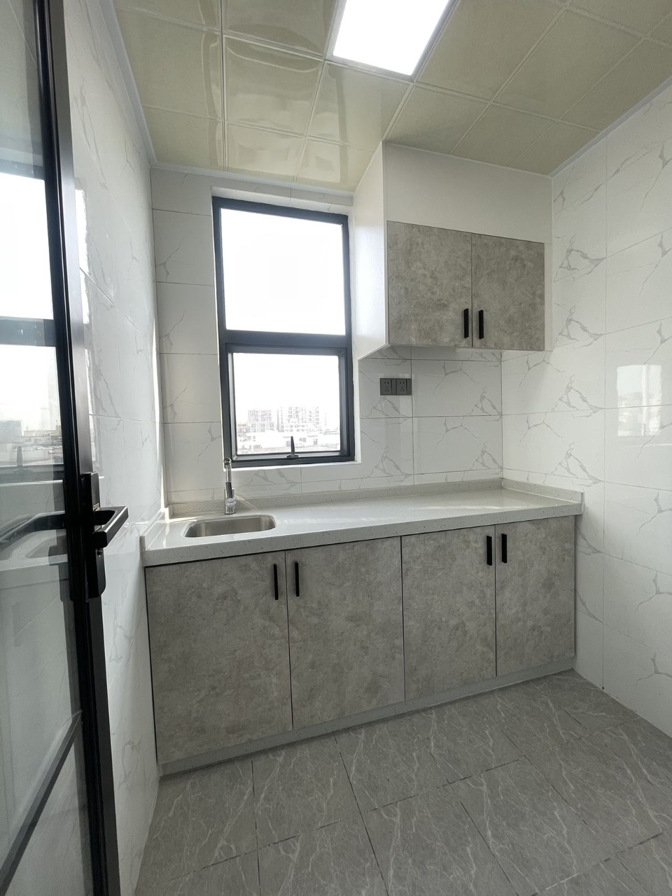 宝安福永塘尾百套项目总价33万起精装电梯房可落深户永久性产权