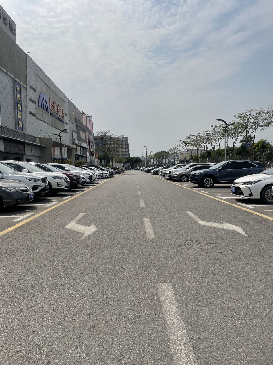 宝安福永塘尾百套项目总价33万起精装电梯房可落深户永久性产权