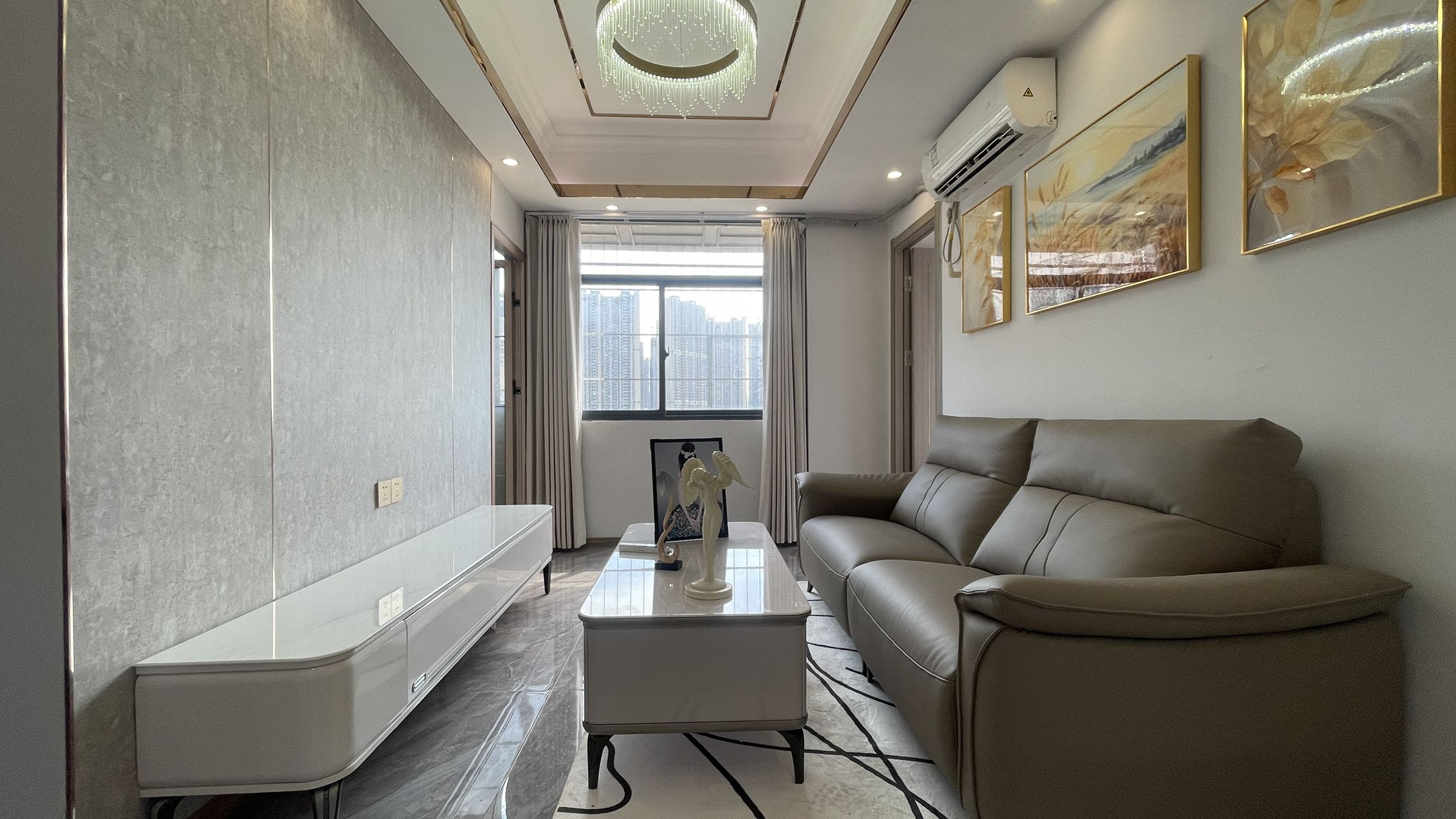 光明凤凰城核心区域双地铁口双商业街总价29.8万起带精装修分期3-5年