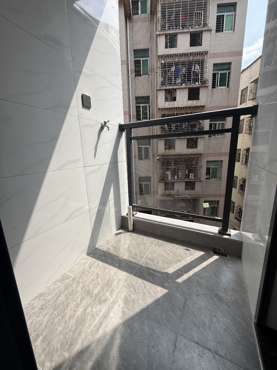 光明塘尾新楼盘总价19.8万起双地铁口物业