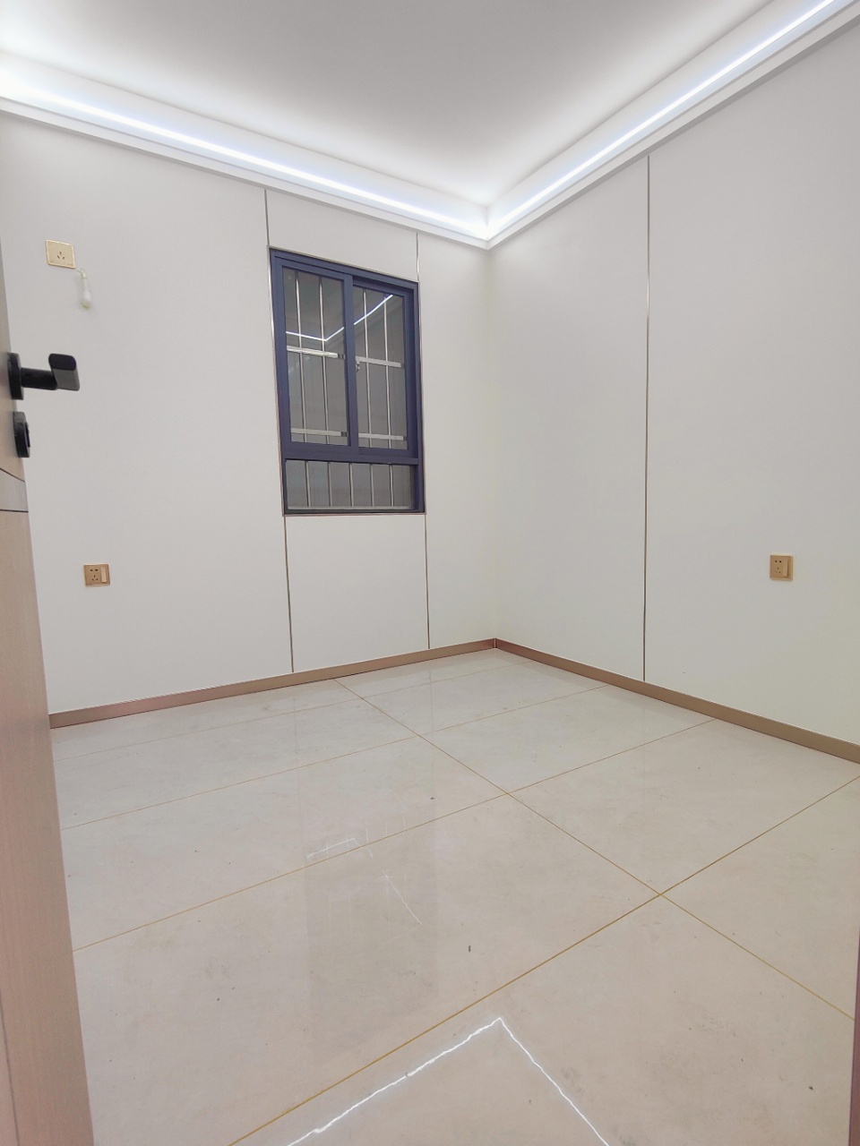 光明8栋花园统建楼总价69.8万起买精装三房两厅分期5年