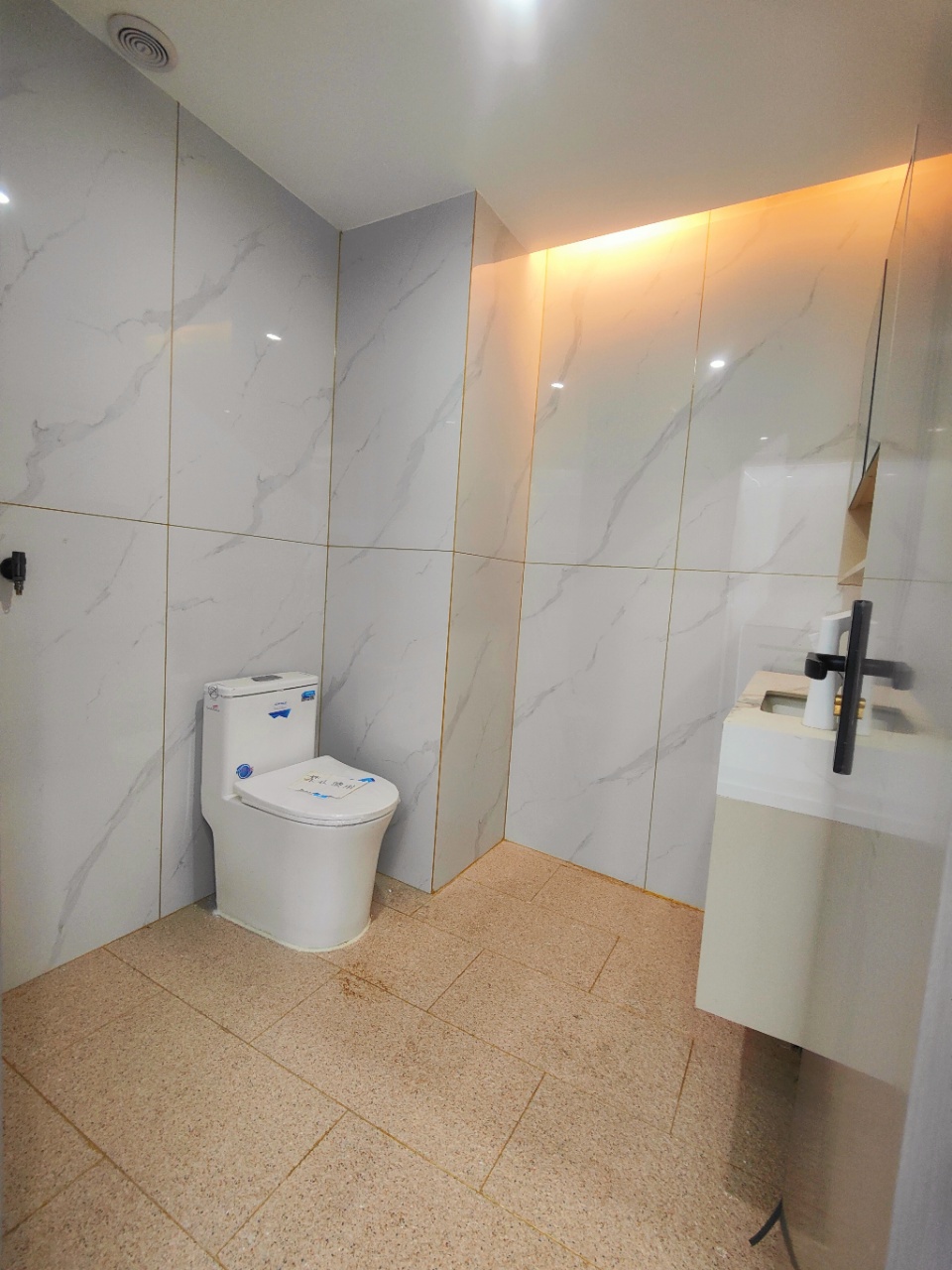 光明8栋花园统建楼总价69.8万起买精装三房两厅分期5年