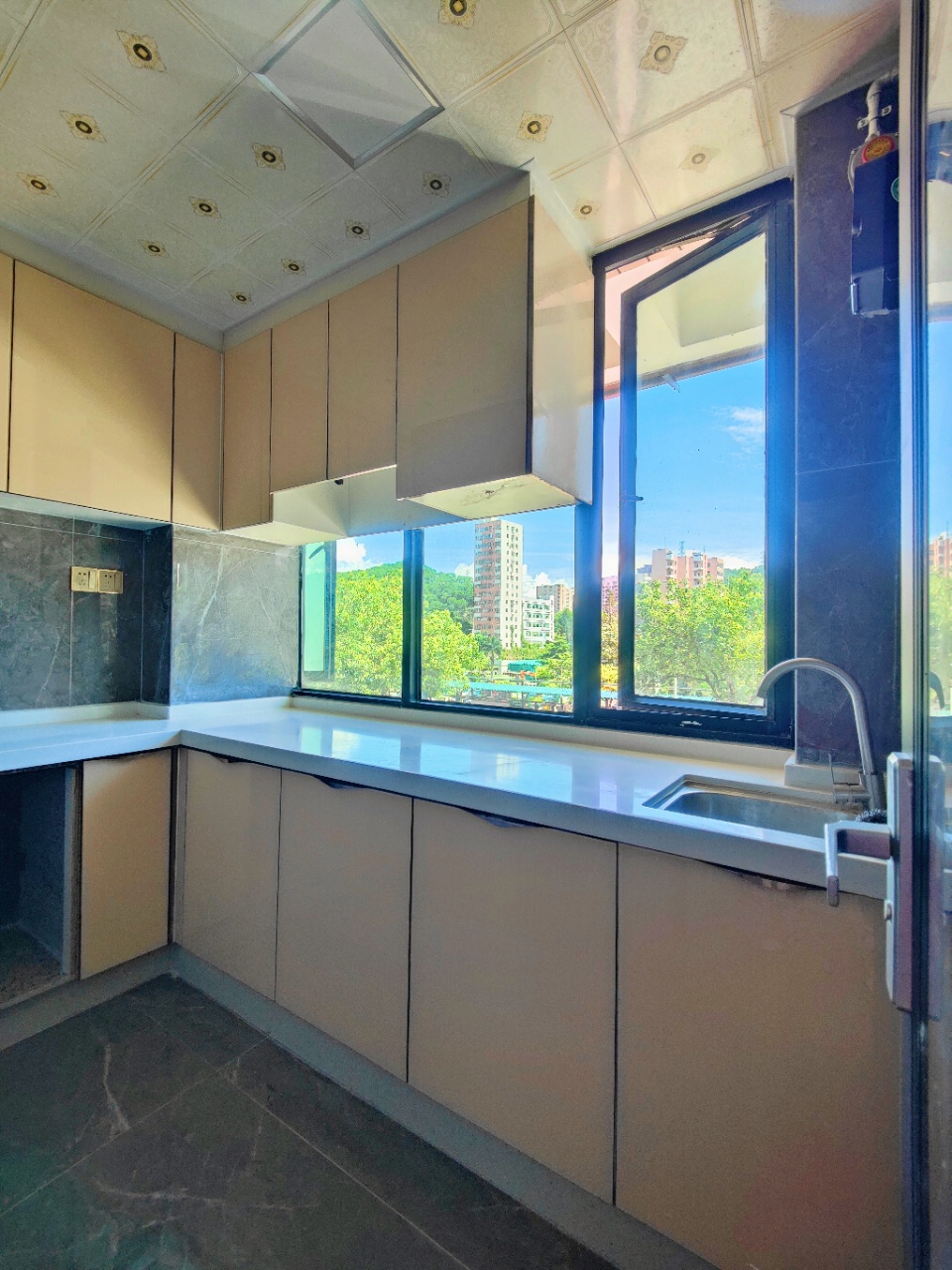 光明8栋花园统建楼总价69.8万起买精装三房两厅分期5年