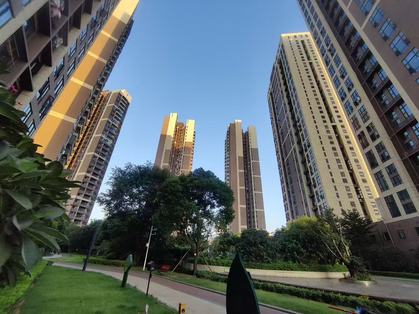 沙井70年产权独立红本精装三房总价68万/套起首付五成分期十年