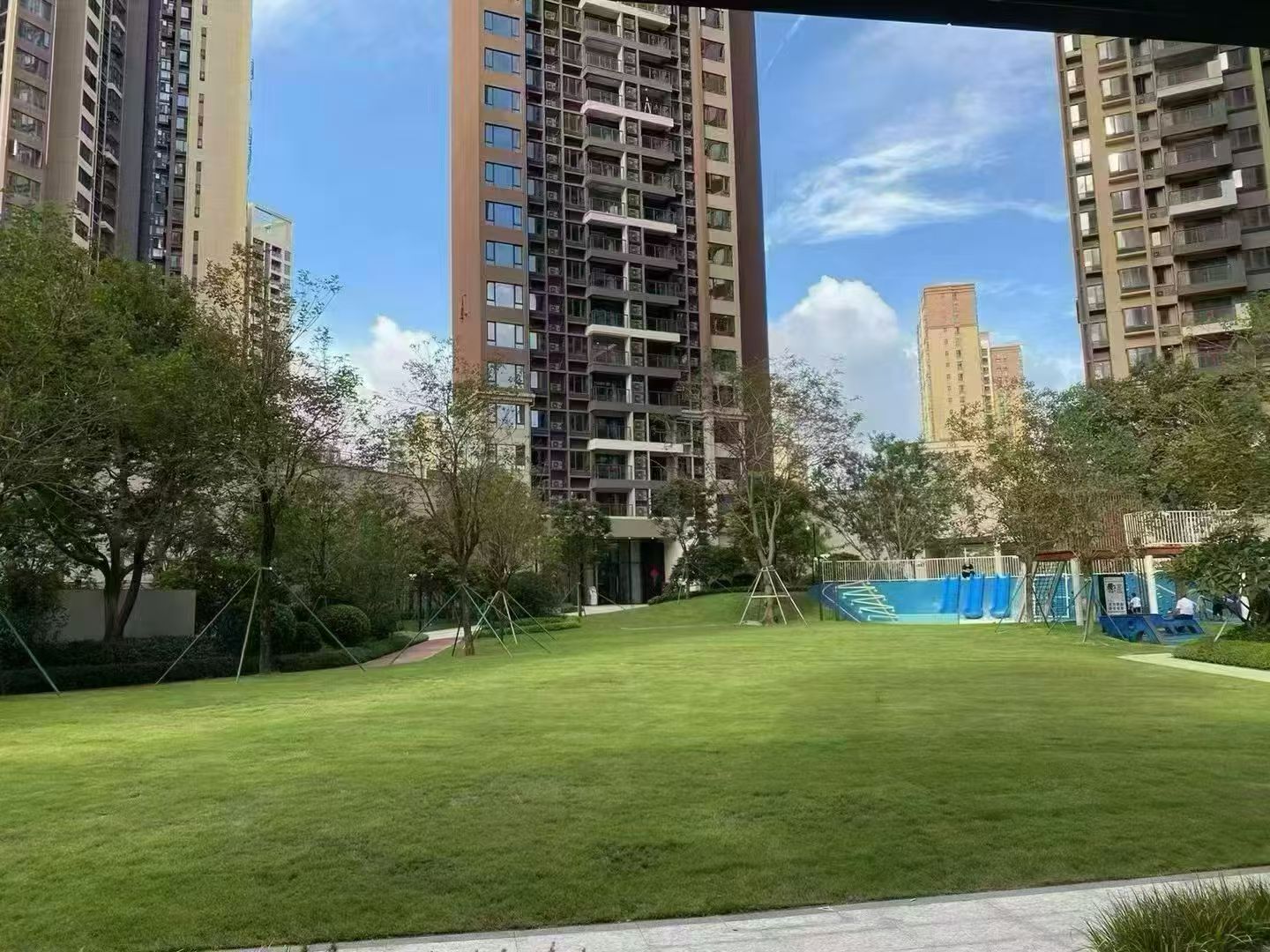 沙井70年产权独立红本精装三房总价68万/套起首付五成分期十年