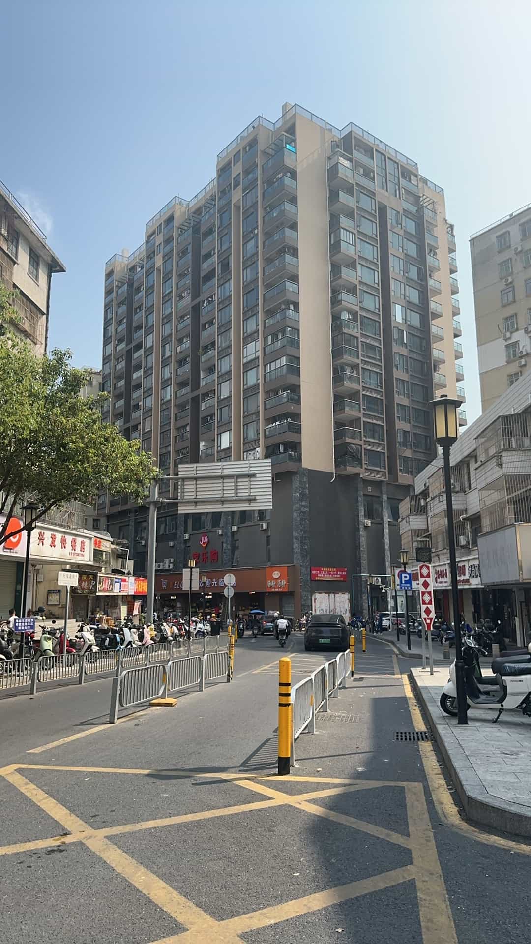 石岩阳台山小学零距离湿地公园休闲配套腰斩价抛售