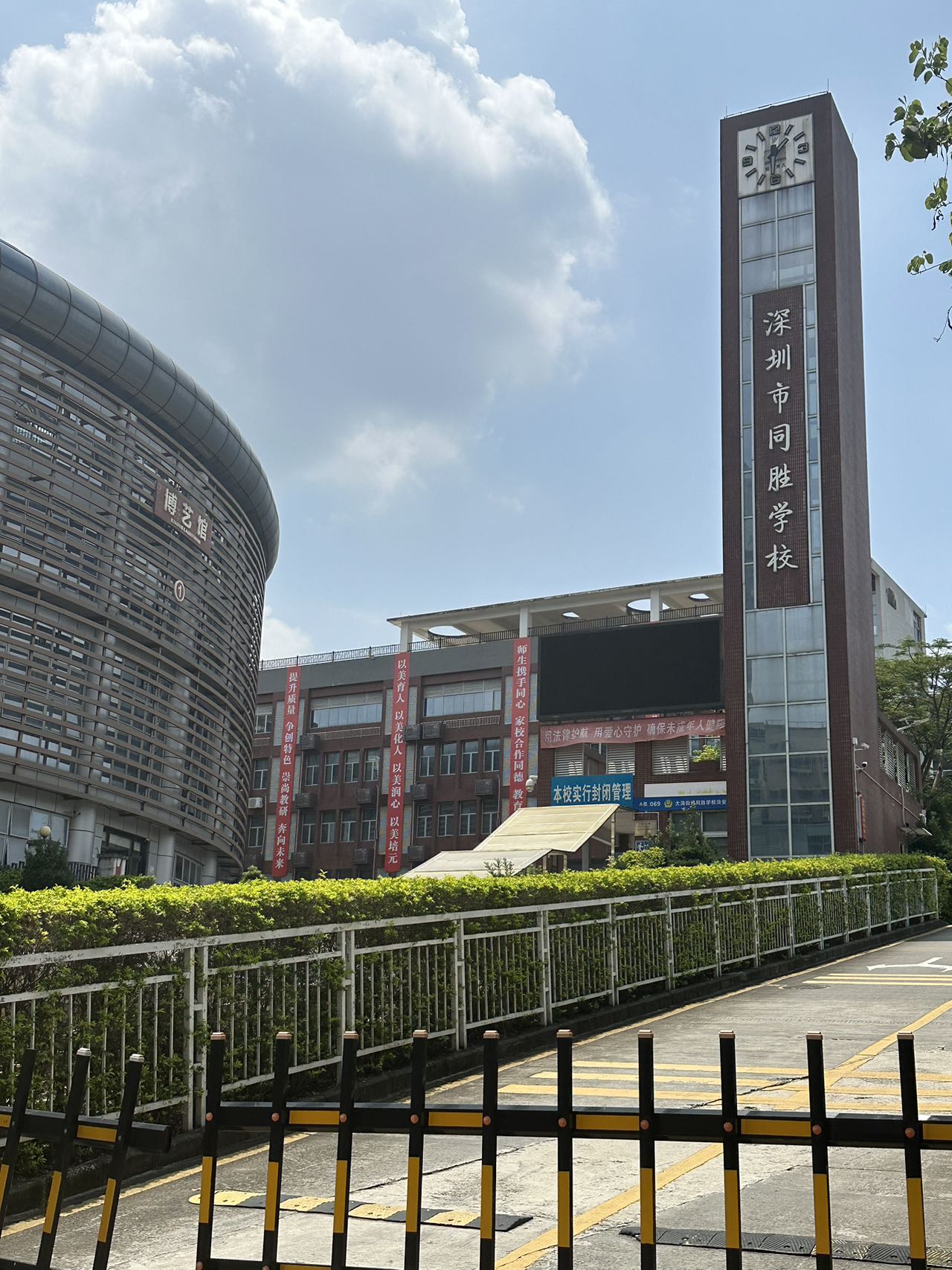 龙华统建楼6栋规模全款16.8万带精装交楼,拎包入住!小区自带地下停车场围合式小区