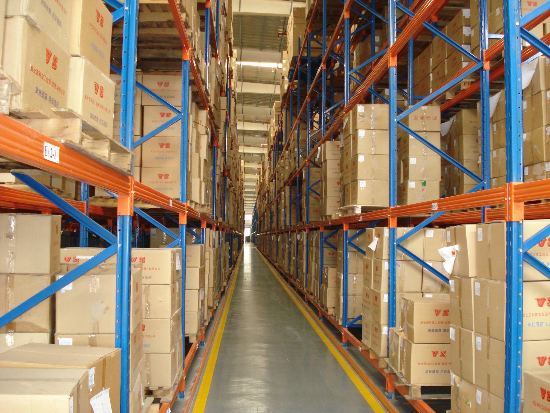 drive in pallet racks