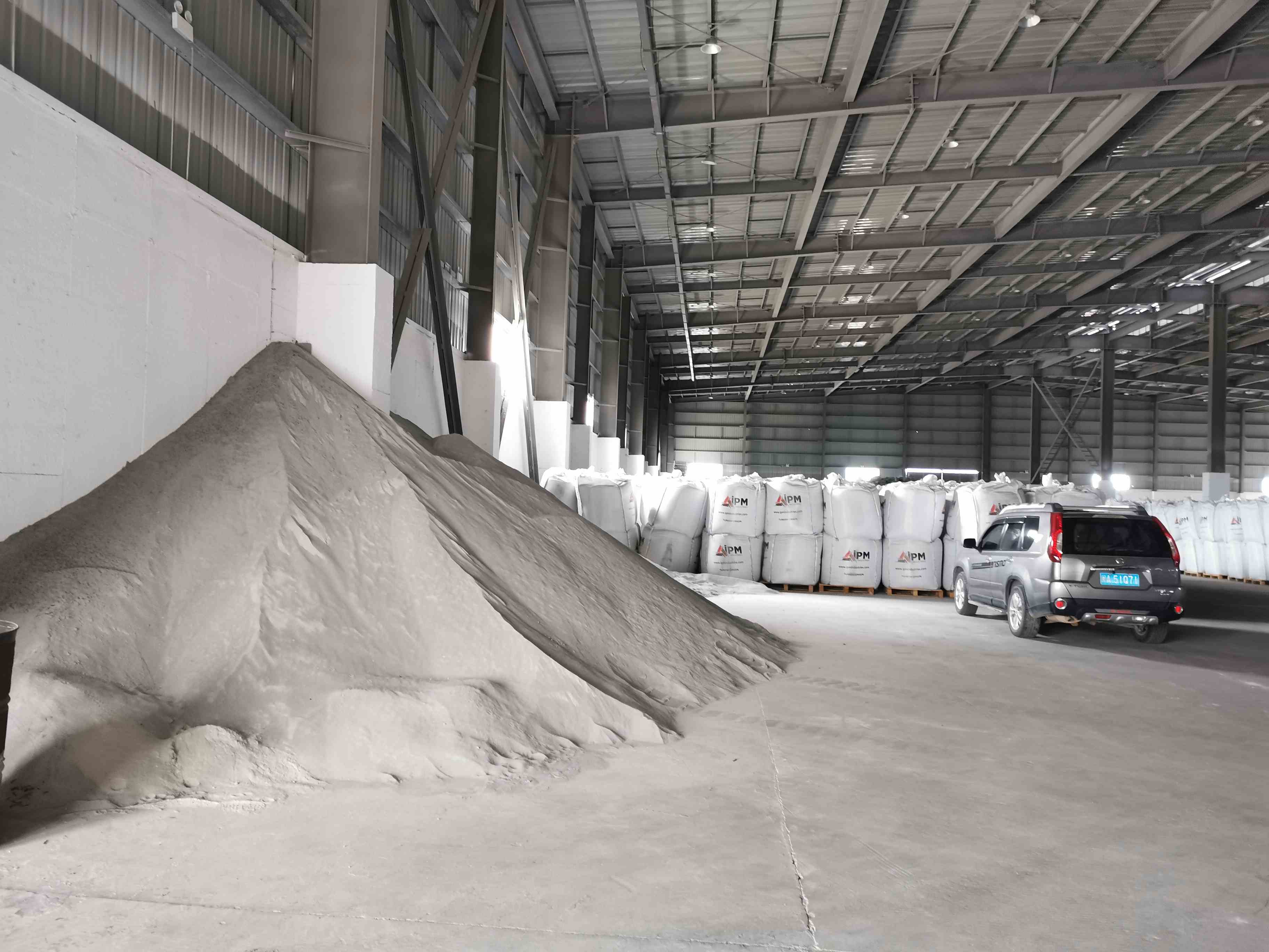 5 Key Benefits of Using Shrinkage Compensating Admixtures in Concrete