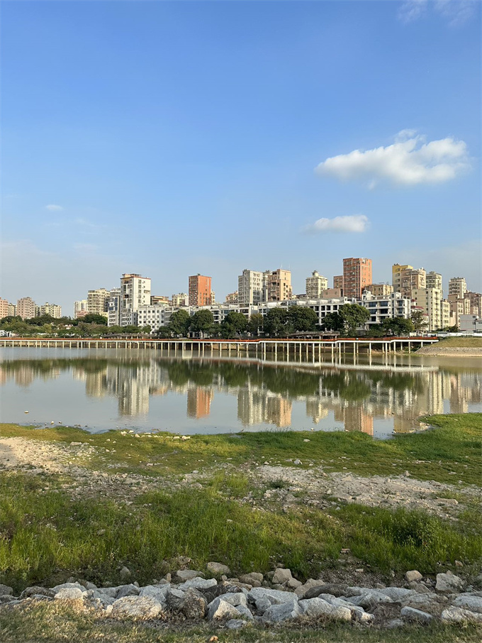 公明超高性价比湖景房,三房总价56.8万起带精装修_公明小产权房最新房源-小产权房多少钱一平-小产权房房价-深圳小产权房网