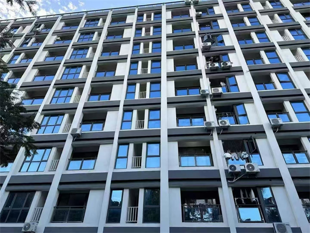 石岩小产权房花园统建楼，自带停车场，三房49.8万起