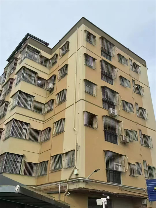 松岗12号线地铁口小产权房，两房总35.8W/三房45.8W