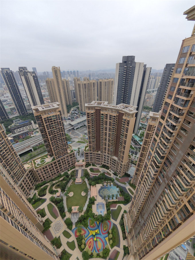 龙华顶级豪宅统建楼1400户花园小区