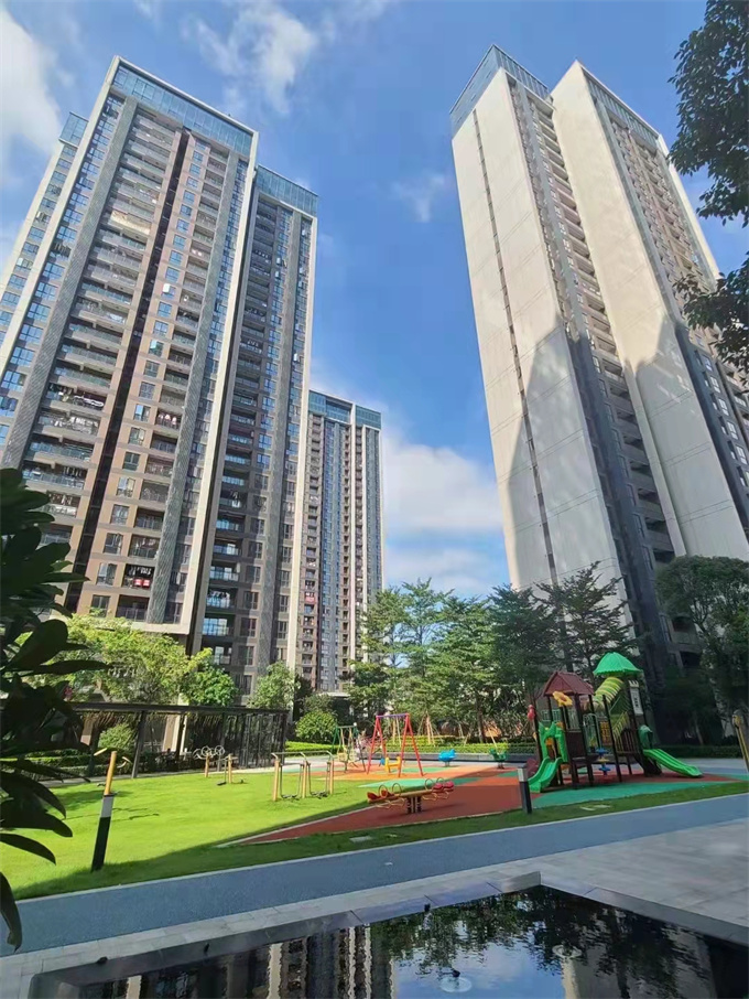 精装三房63.8万/套，龙华9栋豪华桶建小区