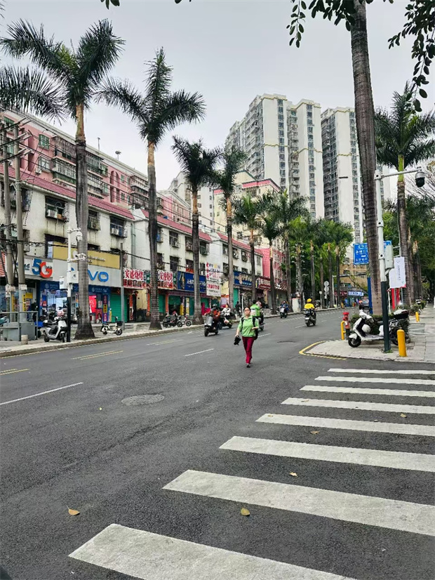 龙华上芬地铁站小产权房，精装总价28.8万起