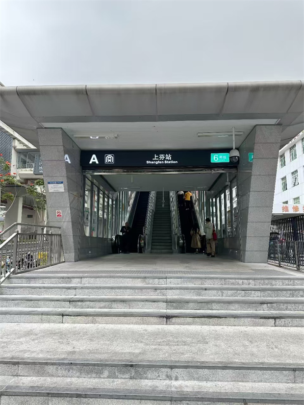 龙华上芬地铁站小产权房，精装总价28.8万起