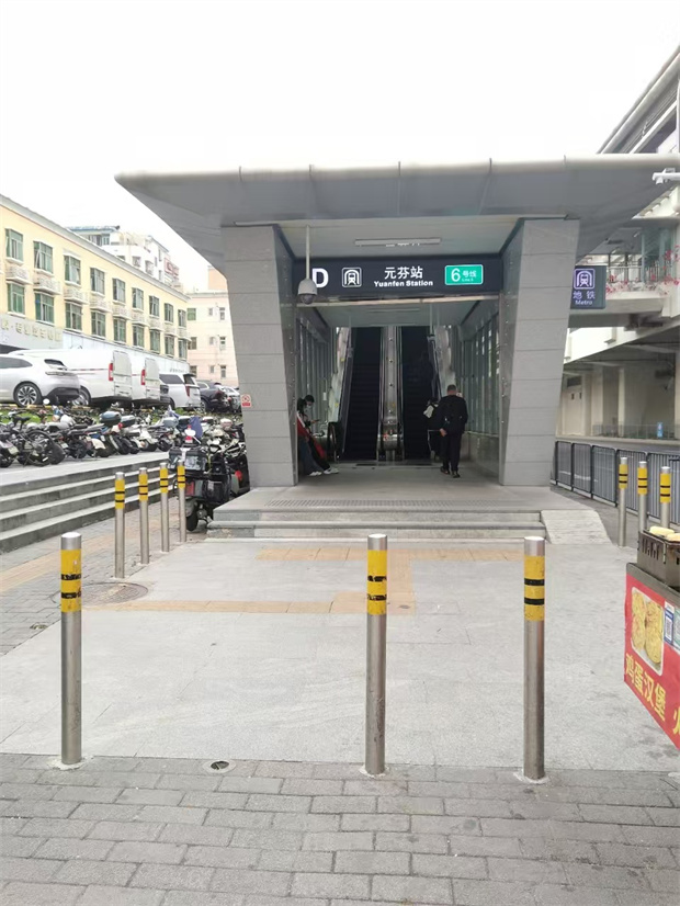 龙华龙胜地铁口统建楼，原始户型大三房99.8万/套