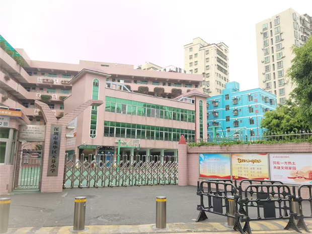龙华龙胜地铁口统建楼，原始户型大三房99.8万/套