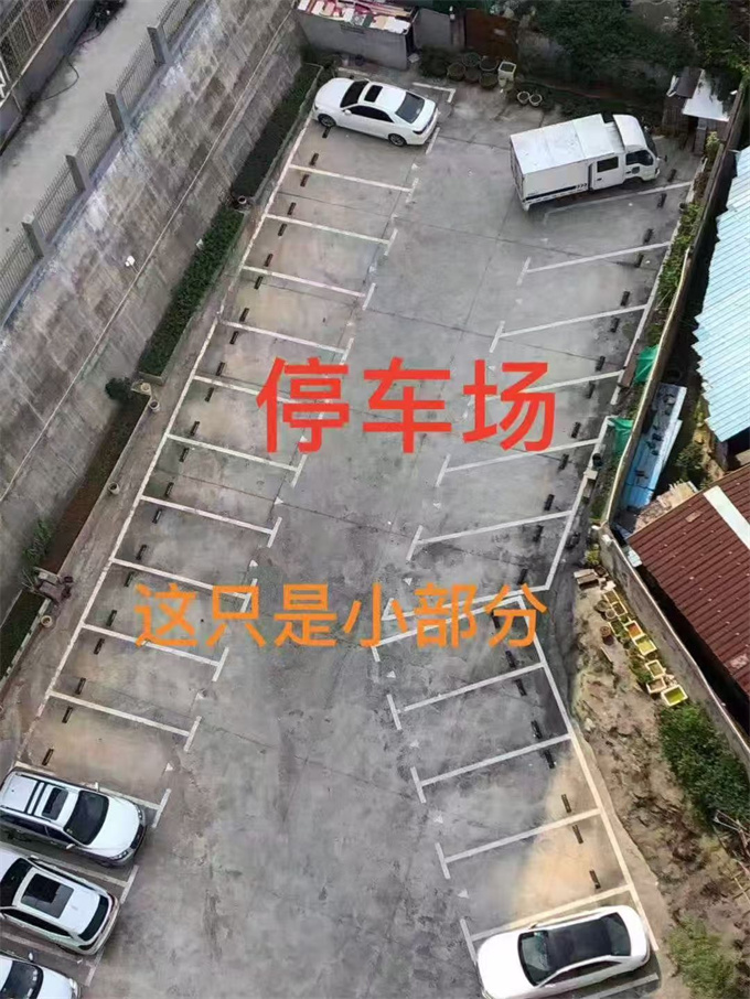 观澜两栋统建楼小区；11400元/平，原始居家户型