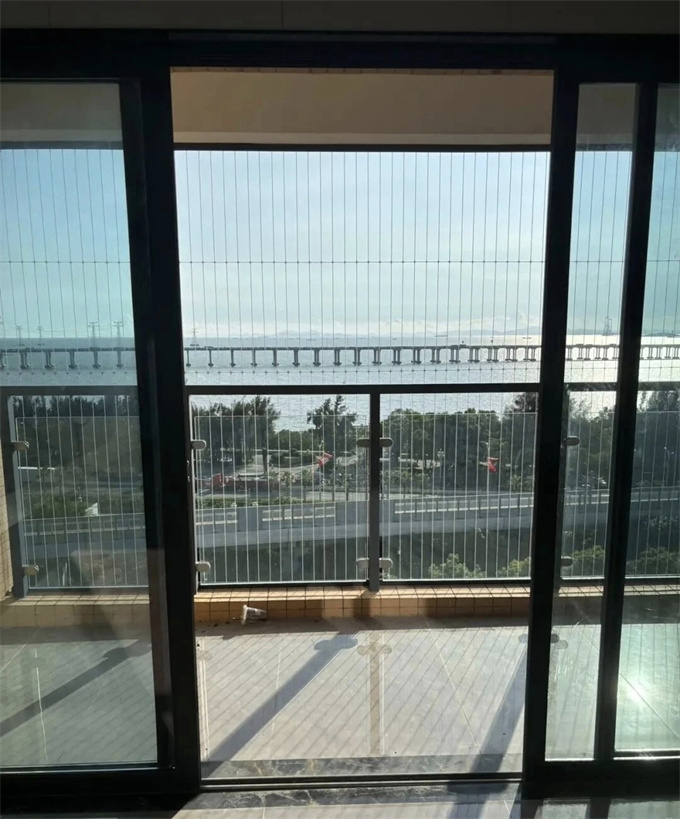 西乡花园统建楼小区新盘；两层停车场，11号线碧海湾地铁口