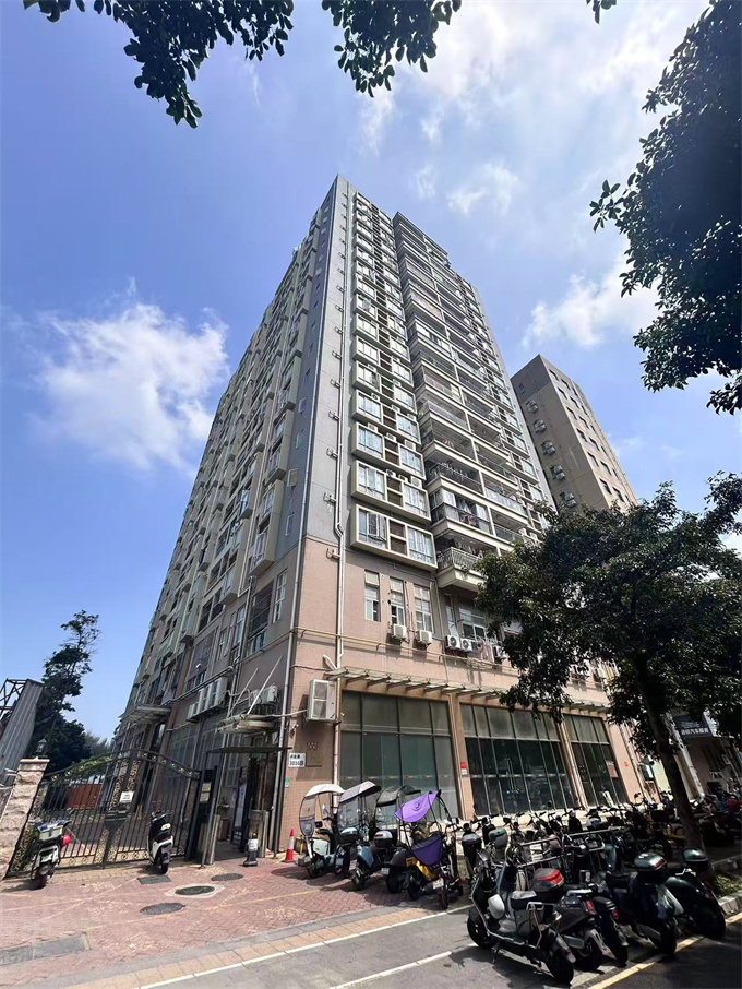 西乡统建楼；总价45万/套起，毗邻11号线地铁口