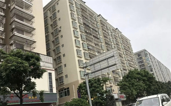 宝安福永统建楼；单间总价13.8万/两房37.8万