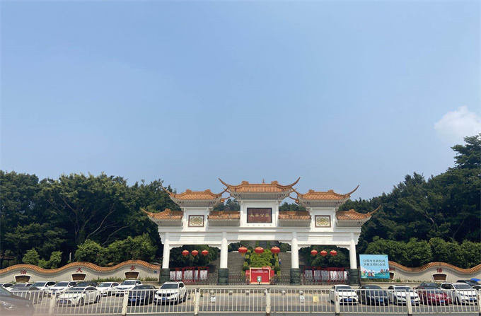 长安中心区四栋大型花园统建房/均价4260/平，分期8年、地下停车场 