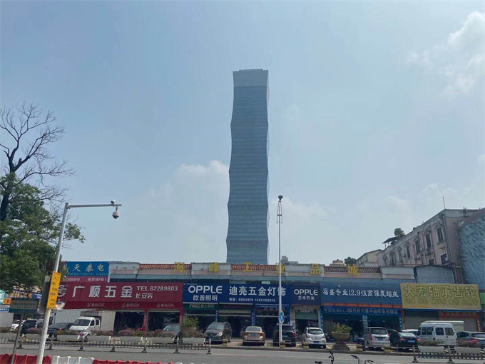 长安中心区四栋大型花园统建房/均价4260/平，分期8年、地下停车场 