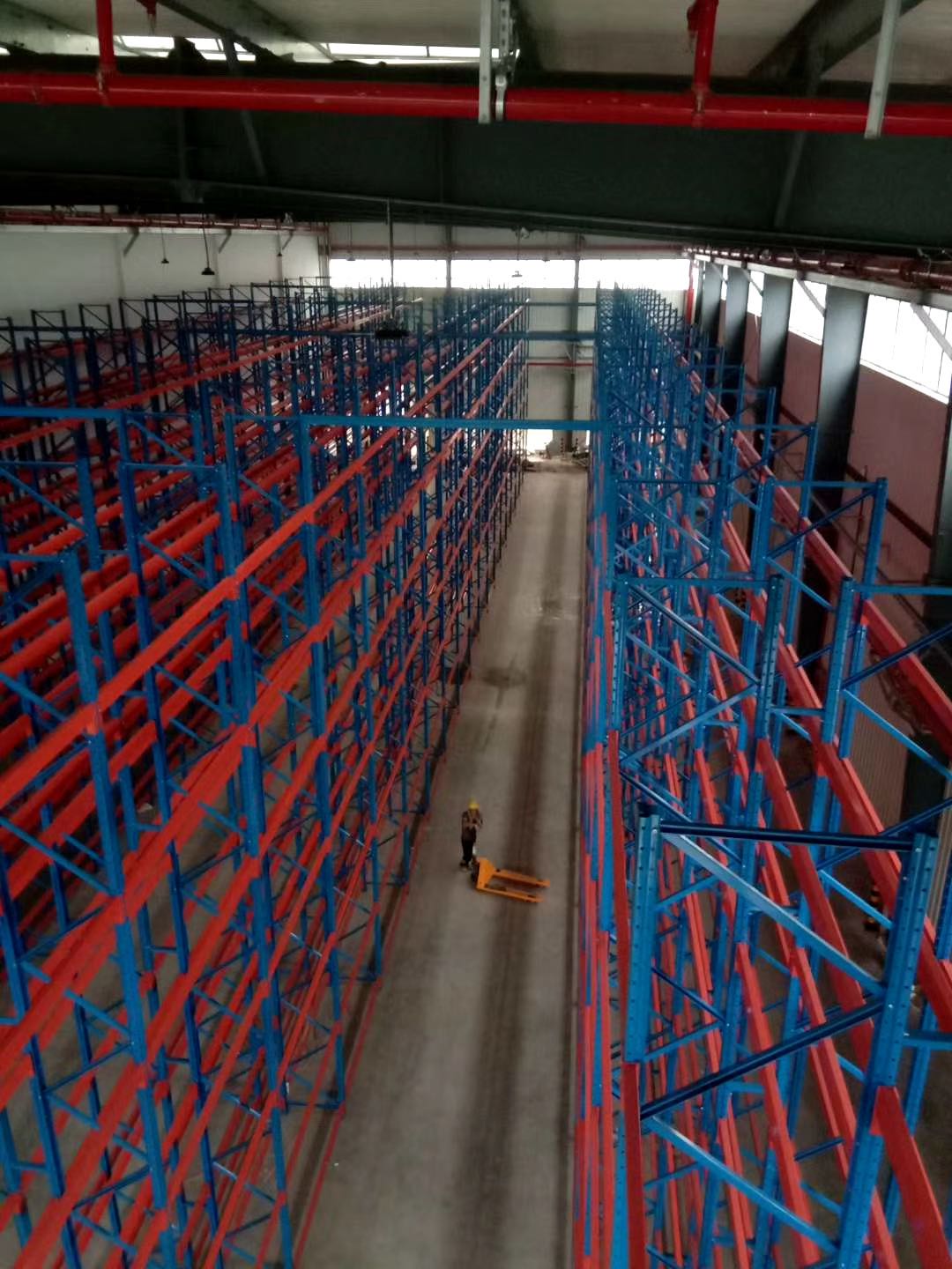 heavy duty metal shelving with wheels