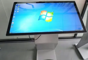 触摸一体机厂家售后服务好：值得选择