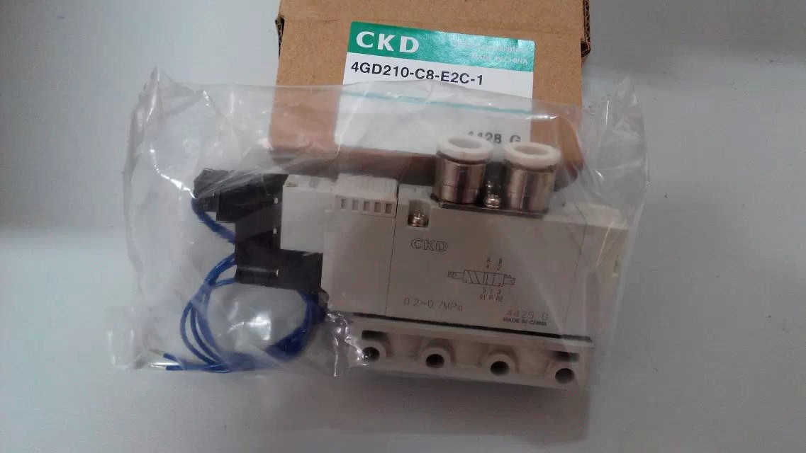 两位三通电磁阀M4GD230-C6-BF-2-3