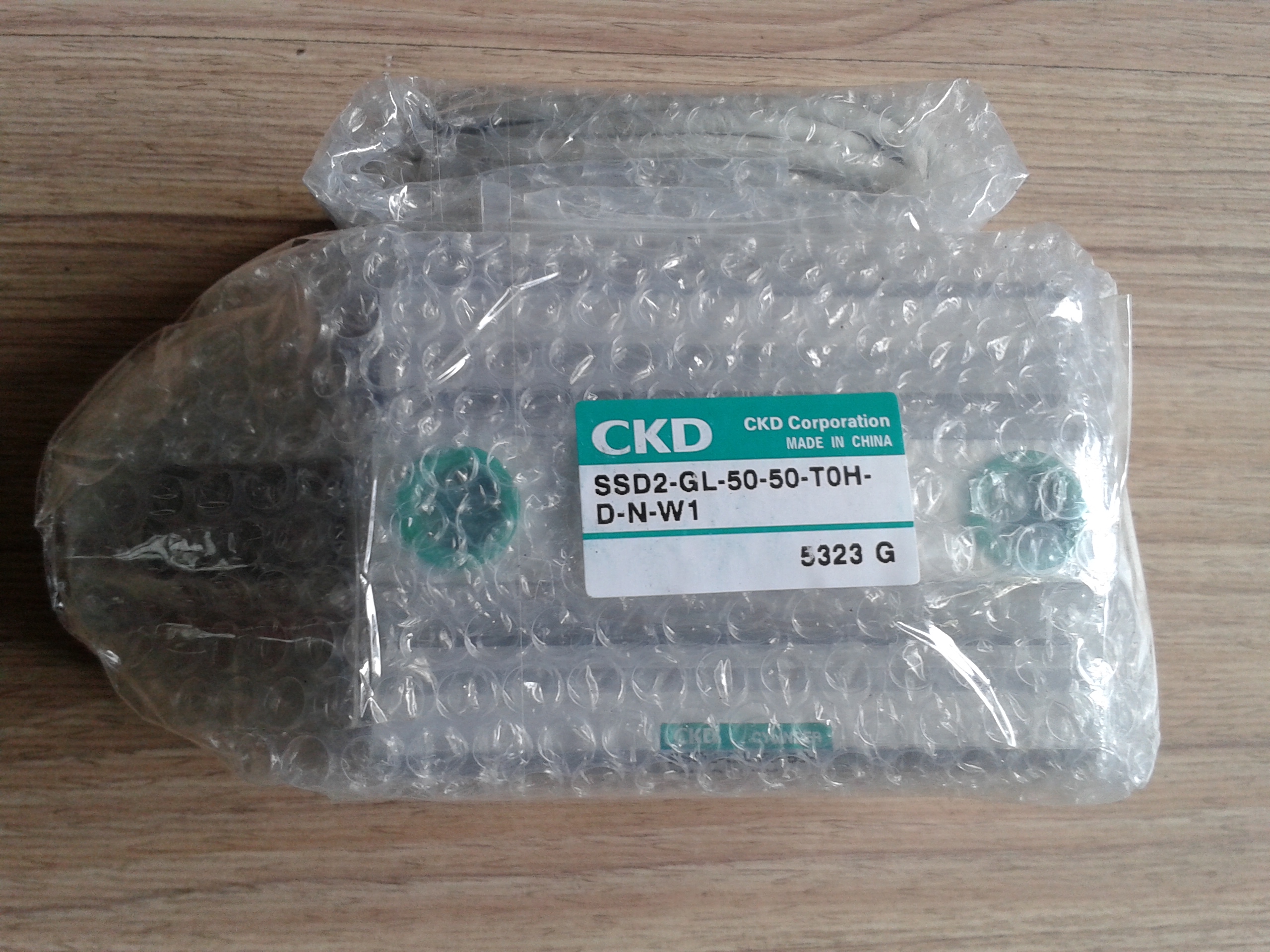 超紧凑型气缸SSD-KG1L-32C-70-T0H-D