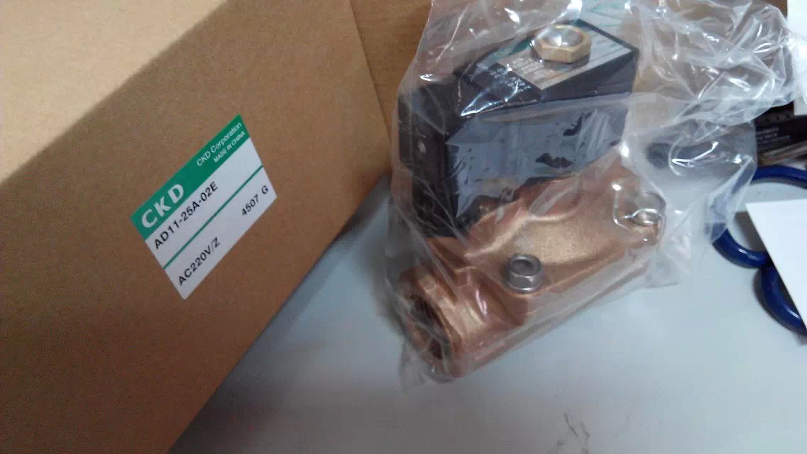 先导电磁阀AD11-8A-03ABS-DC24V