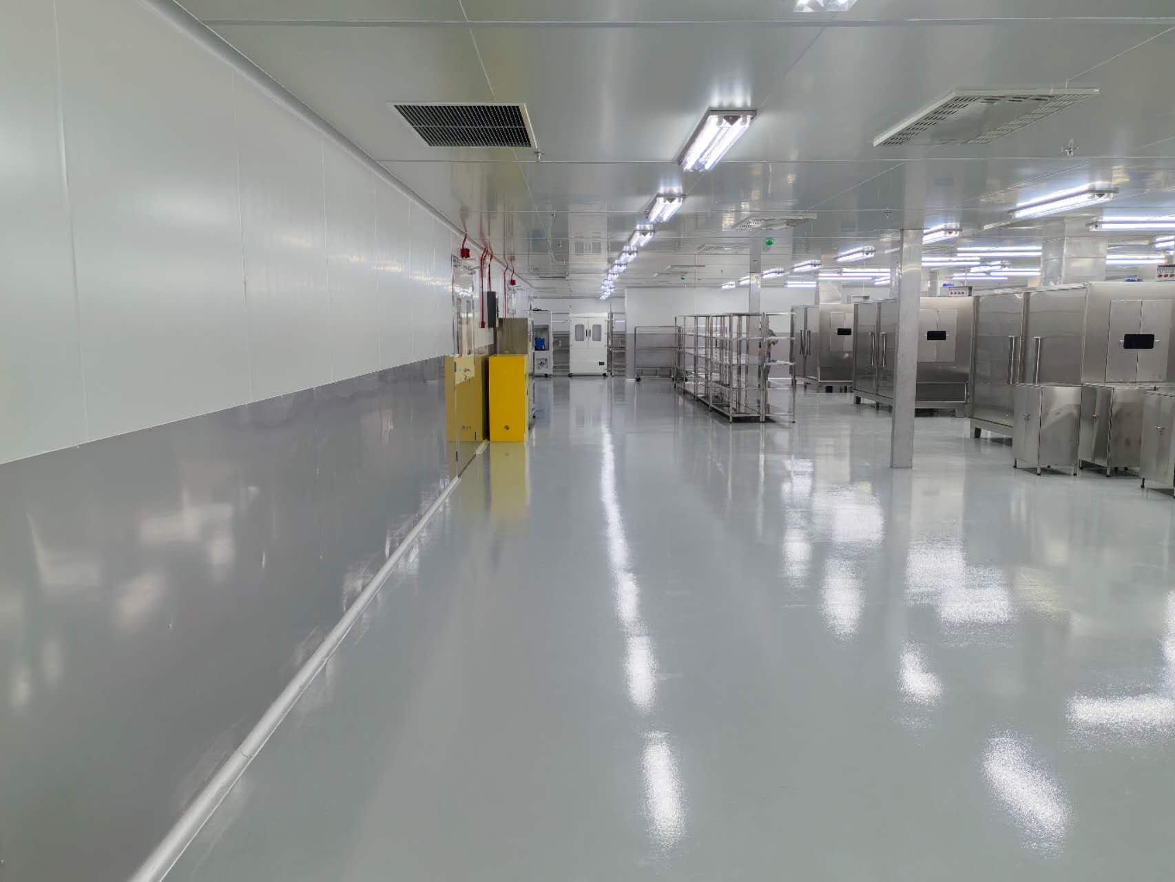 Clean Workshop decoration